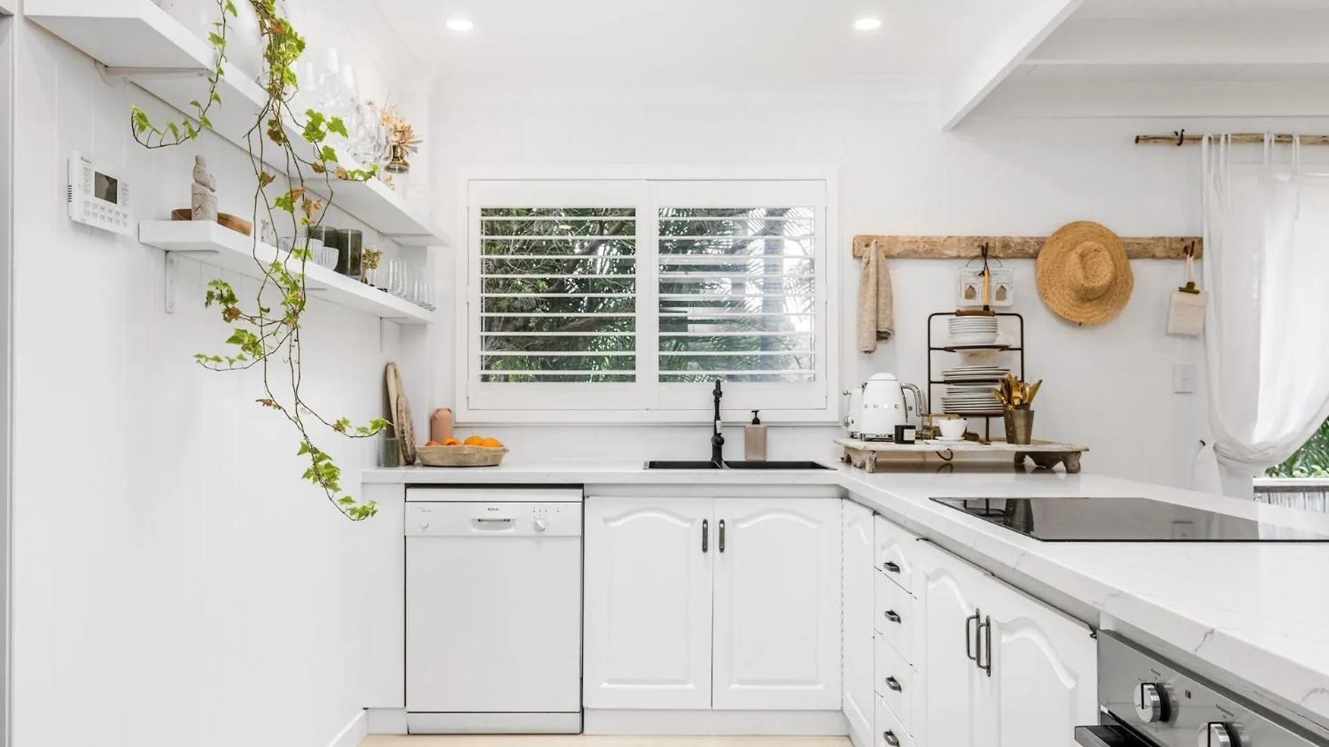 Alabaster Byron Apartment Byron Bay Australia